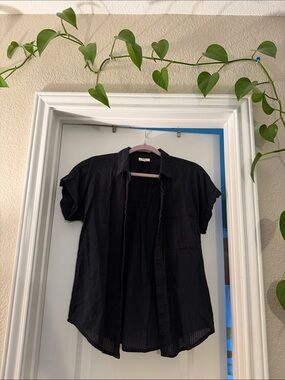 Dizzy Black Short-Sleeve Button-Down Shirt
